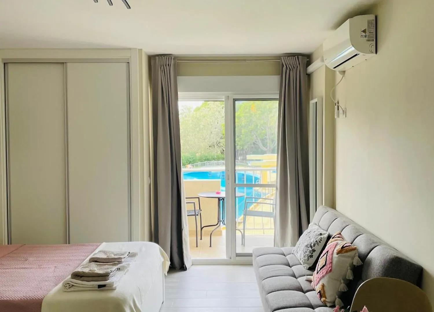 Apartment Jupiter Sun & Beach -Recepcion 24 Hs - Piscinas Abiertas Todo El Ano Benalmadena