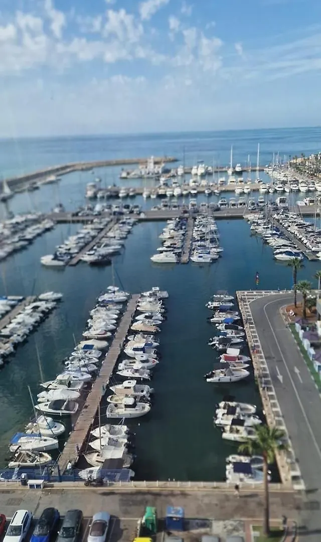 Jupiter Sun & Beach -Recepcion 24 Hs - Piscinas Abiertas Todo El Ano Benalmadena 0*,  Spain
